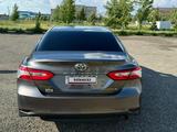 Toyota Camry 2017 года за 9 500 000 тг. в Актобе