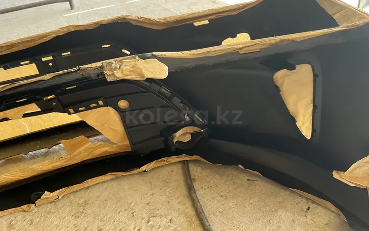 Бампер передний Тойота Камри 55 (2015-) за 10 000 тг. в Алматы