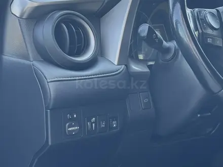 Toyota RAV4 2017 года за 8 200 000 тг. в Актау – фото 6