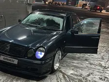 Mercedes-Benz E-Class, 1996