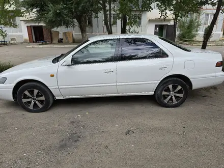 Toyota Camry Gracia 1997 года за 3 000 000 тг. в Усть-Каменогорск – фото 4