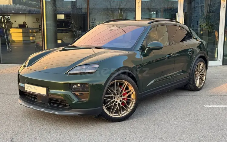 Porsche Macan 2025 года за 67 000 000 тг. в Алматы