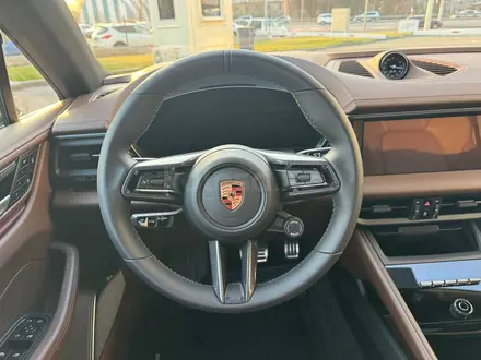 Porsche Macan 2025 года за 67 000 000 тг. в Алматы – фото 24