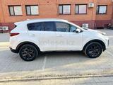 Kia Sportage 2019 года за 10 500 000 тг. в Актобе – фото 4