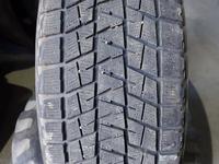 255/60R18 Bridgestone BLIZZAK DM-V1. за 20 000 тг. в Алматы