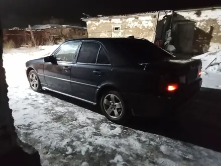 Mercedes-Benz C 200 1994 года за 1 400 000 тг. в Астана – фото 3