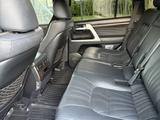 Toyota Land Cruiser 2018 годаүшін37 000 000 тг. в Шымкент – фото 3