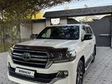 Toyota Land Cruiser 2018 годаүшін37 000 000 тг. в Шымкент