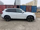 BMW X5 2014 года за 8 900 000 тг. в Шымкент – фото 2