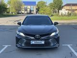 Toyota Camry 2018 года за 16 000 000 тг. в Павлодар – фото 2