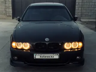 BMW 528