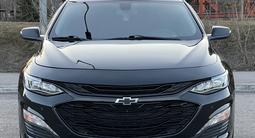 Chevrolet Malibu 2022 года за 10 800 000 тг. в Караганда