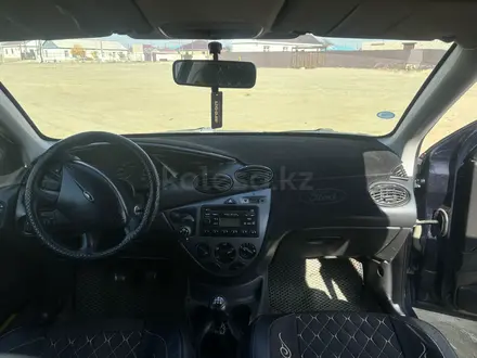 Ford Focus 2002 года за 1 900 000 тг. в Аральск – фото 3