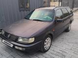 Volkswagen Passat 1994 годаүшін1 800 000 тг. в Шымкент – фото 2