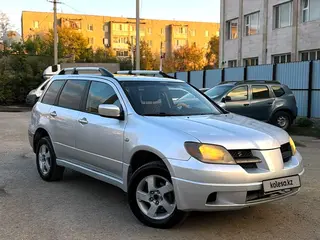 Mitsubishi Outlander, 2003