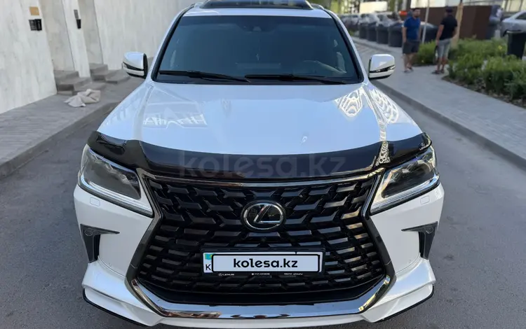 Lexus LX 570 2020 года за 53 500 000 тг. в Астана