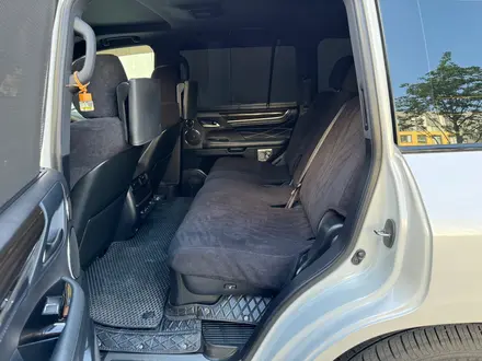 Lexus LX 570 2020 года за 53 500 000 тг. в Астана – фото 14