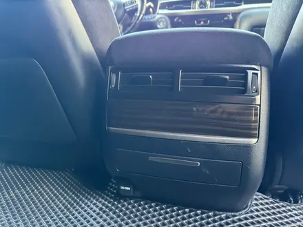 Lexus LX 570 2020 года за 53 500 000 тг. в Астана – фото 17