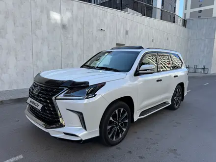 Lexus LX 570 2020 года за 53 500 000 тг. в Астана – фото 2