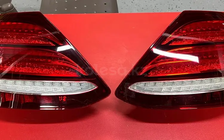 Задние фонари Mercedes — Benz W213 дорестайлингүшін1 000 тг. в Алматы