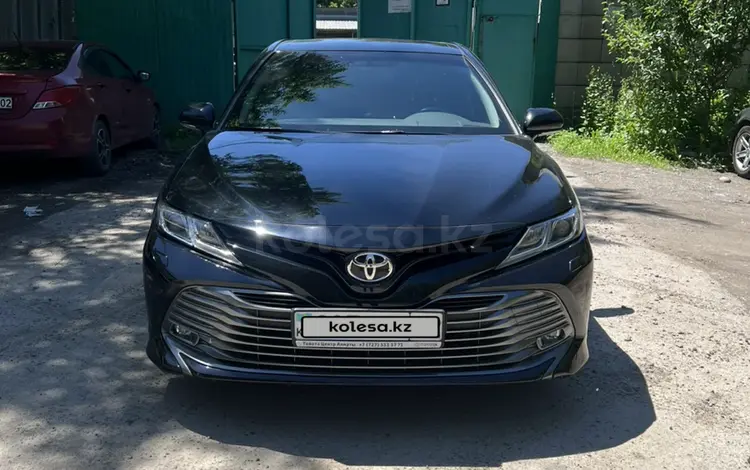 Toyota Camry 2019 годаfor13 100 000 тг. в Алматы