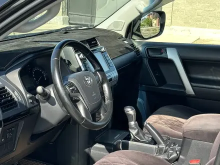 Toyota Land Cruiser Prado 2017 года за 21 000 000 тг. в Атырау – фото 4