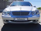 Mercedes-Benz C 240 2003 года за 3 600 000 тг. в Караганда – фото 3