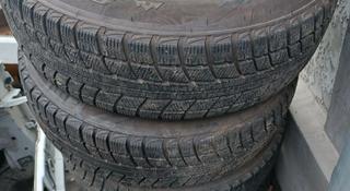 Резина Triangle 225/70 R16 с дисками за 200 000 тг. в Алматы