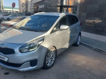 Kia Carens 2013 года за 6 950 000 тг. в Астана