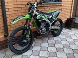 Kawasaki  KX 450 2017 годаүшін2 200 000 тг. в Караганда – фото 5