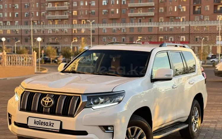 Toyota Land Cruiser Prado 2018 года за 23 000 000 тг. в Актау