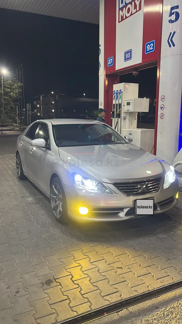 Toyota Mark X, 2010