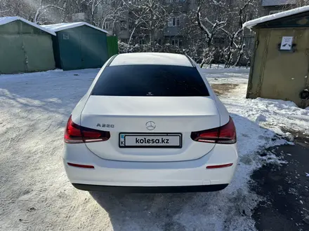 Mercedes-Benz A 220 2021 года за 17 900 000 тг. в Алматы – фото 6