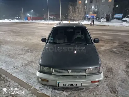 Mitsubishi Space Wagon 1992 года за 1 500 000 тг. в Астана – фото 2