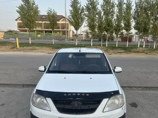 Renault Logan, 2013