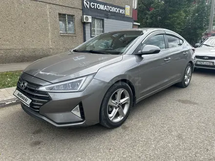 Hyundai Elantra 2020 года за 6 150 000 тг. в Уральск – фото 2