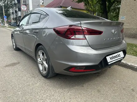 Hyundai Elantra 2020 года за 6 150 000 тг. в Уральск – фото 6
