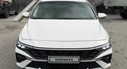 Hyundai Elantra 2023 годаүшін9 300 000 тг. в Алматы – фото 3