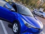 Toyota C-HR 2018 года за 10 000 000 тг. в Астана – фото 3