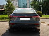 Audi Q8 e-tron 2023 года за 36 900 000 тг. в Астана – фото 5