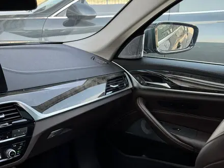 BMW 540 2018 года за 18 000 000 тг. в Шымкент – фото 26