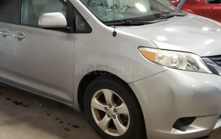 Toyota Sienna 2013 годаүшін6 000 000 тг. в Актау