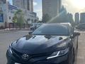 Toyota Camry 2018 годаүшін9 600 000 тг. в Астана – фото 2