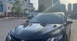 Toyota Camry 2018 годаүшін9 600 000 тг. в Астана – фото 2