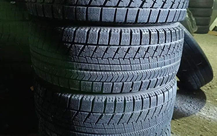 225/55R17 Bridgestone BLIZZAK VRX за 110 000 тг. в Алматы