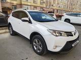 Toyota RAV4 2015 года за 9 700 000 тг. в Актау – фото 4