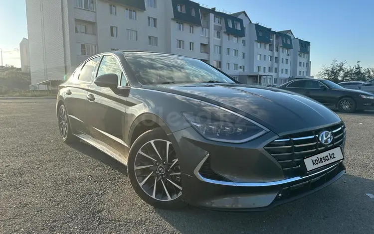 Hyundai Sonata 2022 года за 10 300 000 тг. в Усть-Каменогорск