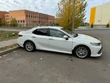 Toyota Camry 2019 годаfor11 950 000 тг. в Астана – фото 5