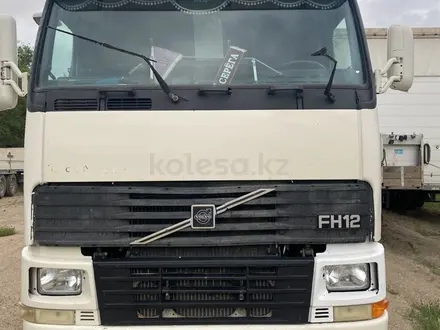 Volvo  FH 1998 года за 12 000 000 тг. в Аксай