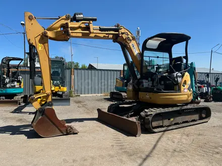 Caterpillar  050S 5ти тоник без кабины стрела РОБОТ 2014 года за 14 300 000 тг. в Алматы